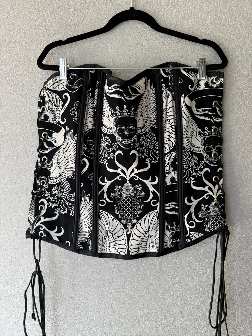 Vintage Intimate Attitudes Skull & Filigree Gothic Corset Top - Size 42